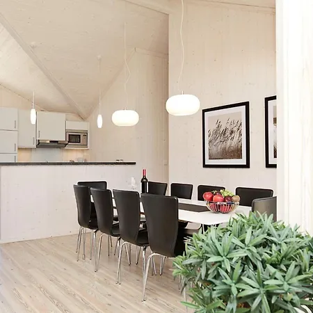 Danish With Sauna بيت للعطل *