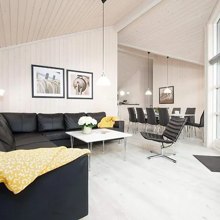 Danish With Sauna بيت للعطل Großenbrode